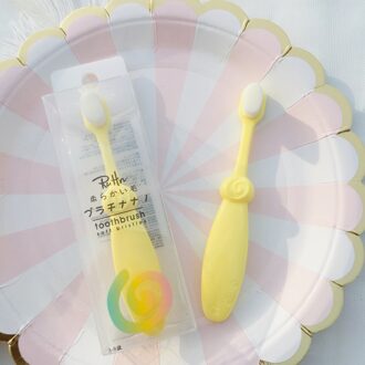 0-3 Jaar Kinderen Zachte Tandenborstel Ontworpen Voor Kinderen Orale Japanse Tandenborstel Arts Aanbeveling Ivoor