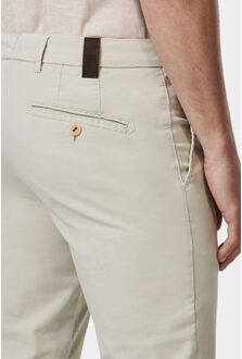 1-7302 l - maat 33 Beige