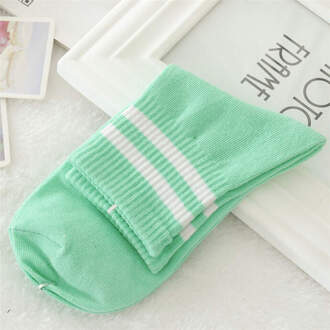 1 Paar Sokken Vrouwen & Mannen Hip Hop Unisex Creatieve Harajuku Brief Katoen Skateboard Sok Comfortabele Sokken groen