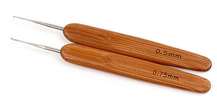 1 pc Een Hoofd Haak Naald Haken Voor Vlechten Haar Maken Bamboe Handvat Met Rvs 0.75mm