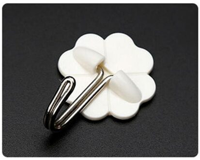 1 Pc Haak Wit Sterke Zelfklevende Deur Muur Haak Cartoon Plastic Kleverige Haak Naadloze Haak Optioneel Vorm Haken voor Opknoping pruim blossom