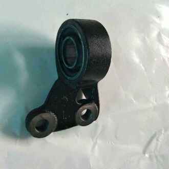 1 Pcs Front Draagarm Bussen Voor Chinese Saic Roewe 550 MG6 Auto Motor Onderdelen 10013214 / 30000155 links