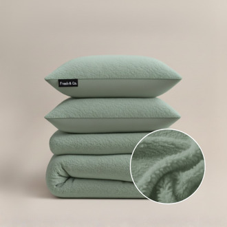 1+1 Gratis Dekbedovertrek Teddy - Zacht Groen - Tweepersoons (200x200 Cm) - Groen Microvezel Teddy - Effen - Fresh And Co - Dekbed-Discounter.nl