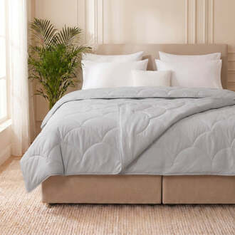 1+1 Gratis Wasbaar Easy Dekbed Zonder Overtrek - Zonder Overtrek - 4 Seizoenen - Grijs - Dekbed-Discounter.nl - 140 x 200 cm