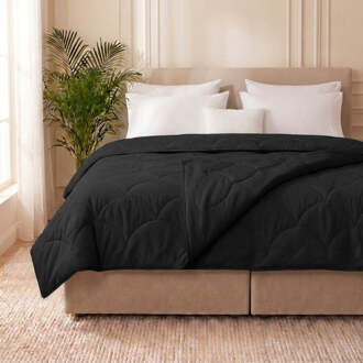 1+1 Gratis Wasbaar Easy Dekbed Zonder Overtrek - Zonder Overtrek - 4 Seizoenen - Zwart - Dekbed-Discounter.nl - 240 x 200 cm