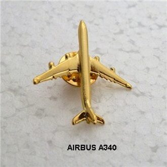 1 Stuk Airbus Badge, Metaal, Zilver, vliegtuig Vorm Broochspecial Persoonlijkheid Souvenir Voor Filght Crew Pilot Avaiton Lover A340 1 goud 1 siver