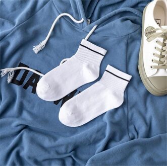 10 Pairs Sokken Vrouwelijke Comfortabele Katoenen Sokjes Wit Zwart Ademend Sport Sokken Effen Kleur Vrouwen Boot Sokken Ivoor