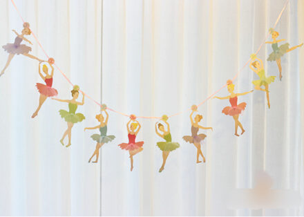 10 Stks/pak Ballerina Pull Vlaggen Ballet Banner Baby Shower Anniversary Gelukkige Kinderen Dag Verjaardagsfeestje Decoraties Levert