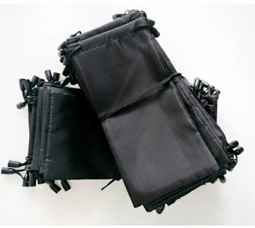 10 stks/partij Zachte Doek Glazen zonnebril case Waterdicht Stofdicht brillen pouch Eyewear Accessoires Spikkel Effen