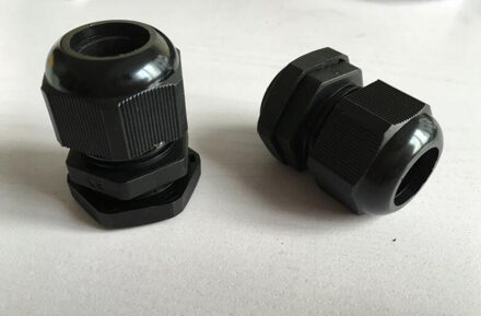 10 STKS PG9 Nylon kabel waterdichte connector plastic kabel vaste hoofd zwart