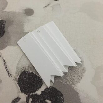 100 Stks/partij Bruin Kraftpapier Tags Diy Mini Voedsel Etiket Craft Hand Tekenen Tags Wedding Card Strings 7*2cm wit