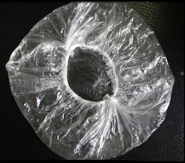 100 Stuks Wegwerp Douche Cap Plastic Waterdichte Transparante Kleur Douche Hoed Hotel Voor Reizen Thuis Een Tijd Badkamer Producten