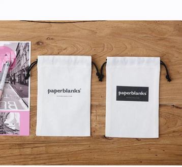 100pcs Personalized White Cotton Canvas Jewelry Packaging Wedding Favor Bags Black Drawstring Custom Logo Chic Small Pouch