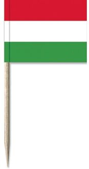 100x Vlaggetjes prikkers Hongarije 8 cm hout/papier - Cocktailprikkers
