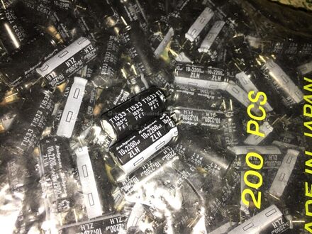 10Pcs/25Pcs 2200Uf 10V Rubycon Zlh Serie 10X23Mm Lage Impedantie Hoge Rimpel huidige Lange Levensduur 10V2200uF Condensator