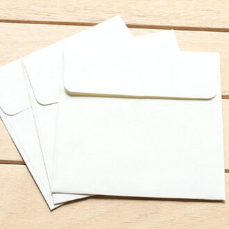 10Pcs 8 Kleur Vierkante Blanco Enveloppen 100*100Mm Wenskaarten Mini Cd Enveloppen Kaart Huwelijksuitnodiging uit wit