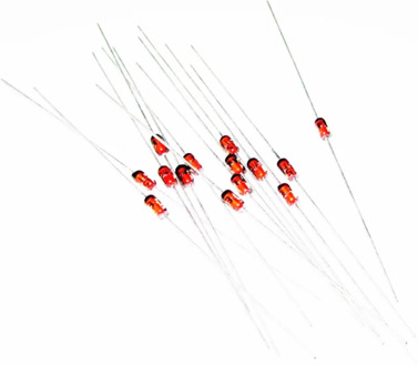 10pcs/lot 1N34A 1N34 Germanium Diode 50mA 65V DO-35 (DO-204AH) IN34A IN34 Axial for TV FM AM Radio Detection In Stock