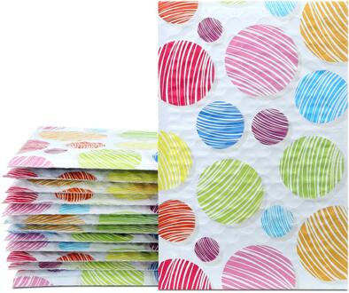 10pcs Poly Bubble Mailers 175*230mm Bubble Enveloppen kleurrijke ballen ijs Patroon Bubble Gevoerd Poly Mailer