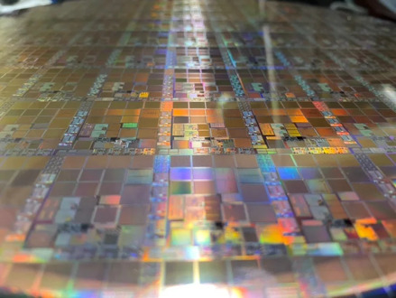 12 Inch Photolithography Circuit Chip Semiconductor Wafer Silicon Wafer Display Teaching Scientific Research Display Test