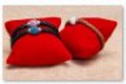 12 stks Kleine Linnen Armband Horloge Kussen Sieraden Displays 8 cm * 8 cm rood