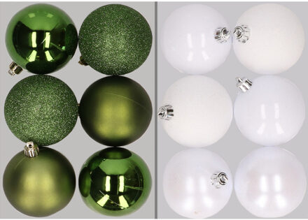12x stuks kunststof kerstballen mix van appelgroen en wit 8 cm