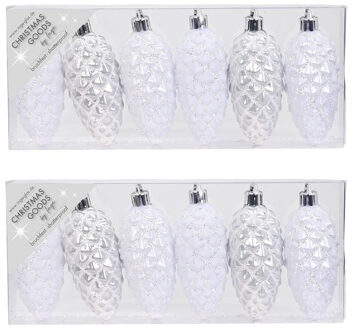 12x stuks kunststof kersthangers dennenappels wit 9 cm kerstornamenten