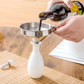 13Cm Kleine Diameter Verdikking Roestvrijstalen Keuken Huishoudelijke Olie, Wijn, Vloeistof, Azijn, Zout, peper Distributie Trechter