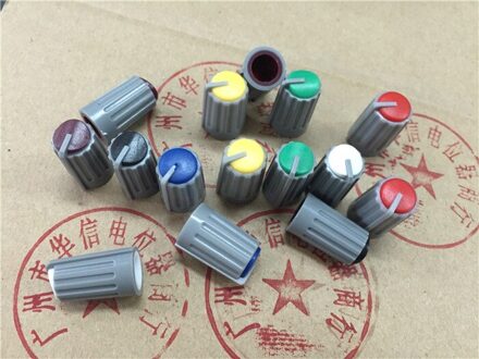 14 pcs Half-as potentiometer Knop Cap W10.5MM * H17MM/2 Rode + 2 Geel + 2 Wit + 2 zwart + 2 Blauw + 2 Groen + 2 paars