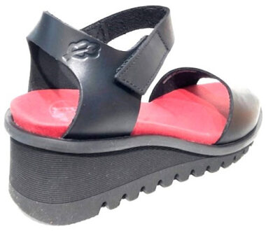 16090 - maat 41 Zwart