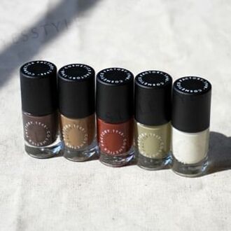 1948 Nuance Nail Color. 02 Artichoke