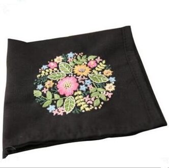 1pc 38*38cm Vrouwen Zakdoek Bloemen Borduren DIY Handwerk Arts Materiaal Tas Cadeau voor Mannen En Vrouwen 2
