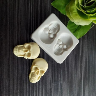1PC 3D Skull Shape Ice Tray Cake Mold Food Grade Silicone DIY Fondant Baking Accessories Kitchen Cooking Supplies Random Colors