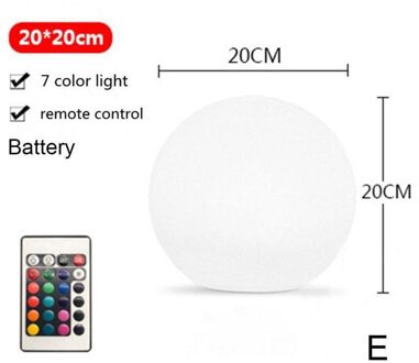 1Pc Opblaasbare Lichtgevende Bal Pvc Afstandsbediening Led Knippert Strandbal Kinderen Water Golf Bal Outdoor Speelgoed