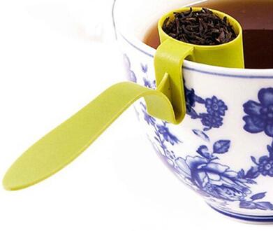 1Pc Theezeefje Herbal Spice Zetgroep Filter Clipon Theelepel Vorm Vergiet