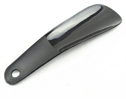 1Pcs 16Cm Schoen Hoorns Professionele Zwarte Plastick Schoenlepel Lepel Vorm Schoenlepel Lifter Flexibele Stevige Slip zwarte kleur