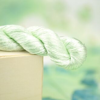 1Pcs/400M Zijde Borduurgaren/100% Zijden Draad/Hand Borduren Borduren Kruissteek/Medium groen/8 Zuivere Kleuren