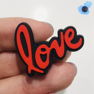 1Pcs Liefde Engels Letters Pvc Schoen Charmes Schoen Accessoires Decoratie Diy Polsbandjes Schoenen Kids Party Beige