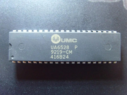 1Pcs UA6528 UA6528P DIP40 New original In Stock IC NEW