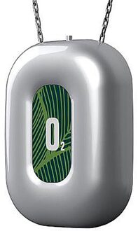 1Pcs Wearable Ketting Luchtreiniger Mini Draagbare Negatieve Ionen Generator Lage Noise Low Noise Voor Volwassenen Kids Auto Elektronica zilver