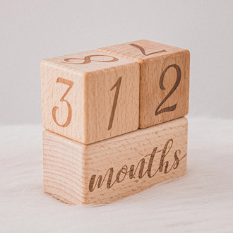 1set Baby Milestone Memorial Monthly Wooden Block Photography Month Sticke Newborn Commemorative Age Card Photo Accessories