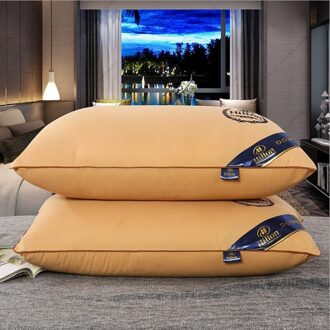 2 Stks/partij Hotel Borduurwerk Zachte Fluwelen Nek Kussen. Huishoudelijke Effen Kleur Borduurwerk Wasbare Kussens. Fabrikant Verkoop Oranje