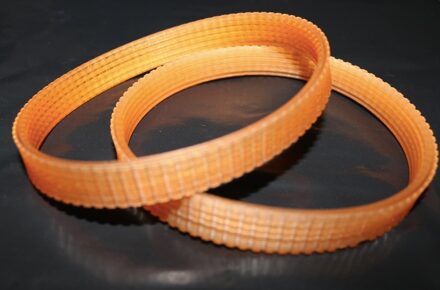 2 stuks/partij 9401-6PJ348 PU Schaafmachine Riem Geribbelde Riem Schurende Machine Riem