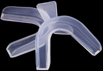 2 Stuks Transparante Night Guard Gum Shield Mond Trays Voor Bruxisme Tanden Whitening Slijpen Voor Boksen Tanden Bescherming Apparatuur