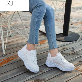 2019 New Spring Fashion Women Casual Shoes Suede Leather Platform Sneakers Ladies White Trainers Chaussure Femme Zapatos