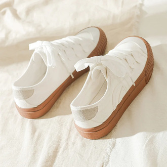 2019 Woman Canvas Shoes Flat Loafers Vulcanize Shoes Women Casual Pumps Neutral Fashion Classic Designer Brands Sneakers X5-64