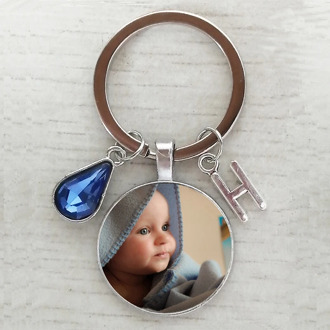 2020/2021 new hot handmade birthday name key chain photo child mom dad a family photo of a gift Crystal keychain Letter keychain