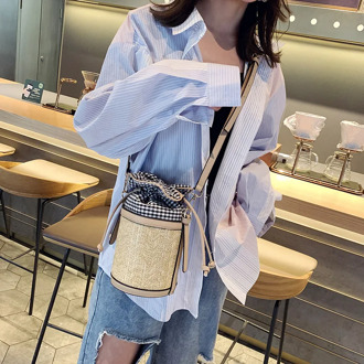 2020 New Hand-woven Bucket Female Bag Large Capacity High Quality Stitching Beach Bag Fashion Shoulder Messenger Handbag