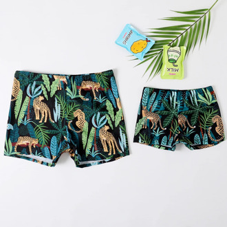 2020 New Swimsuit Baby Boys Swimming Trunks Dad and Me Beach Shorts Family Beachwear Board Trunks Surfer Swimwear Short Pants