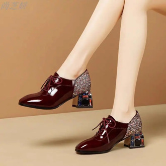 2020 Spring New Women's Shoes Lace-up Woman MID Heels Pointed toe Pumps Female Fashion British Style Shoes Rhinestone Heel Black