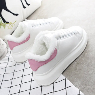 2020 Winter Women Shoes Warm Fur Plush Lady Casual Shoes Lace Up Fashion Sneakers Platform Snow Boots Big Size W324